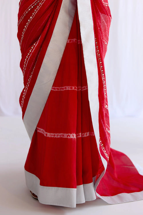 Nazneen Saree With Sitara Blouse