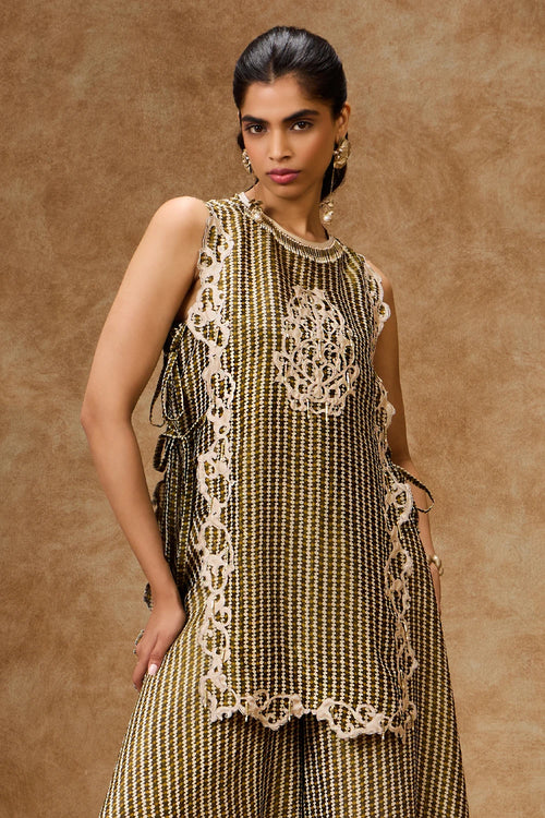 Moss Grid Bib Top