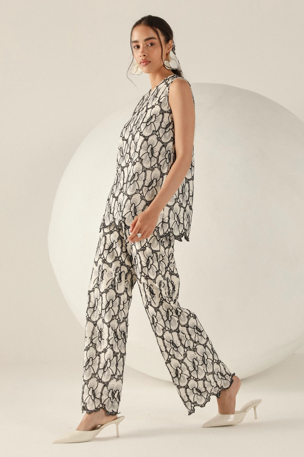 Mila Black-Cream Schiffli Co-ord Set