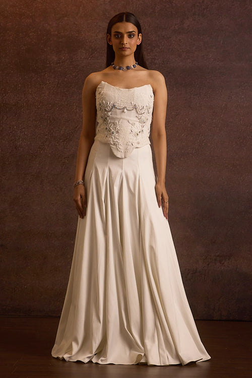 Meher White Corset And Skirt