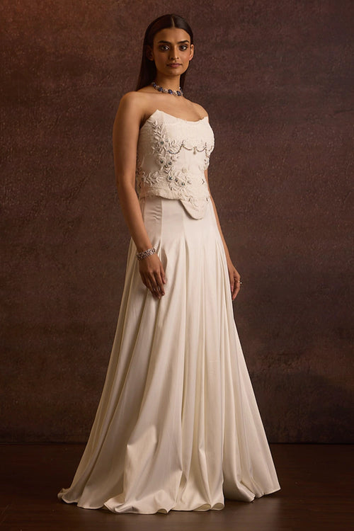 Meher White Corset And Skirt