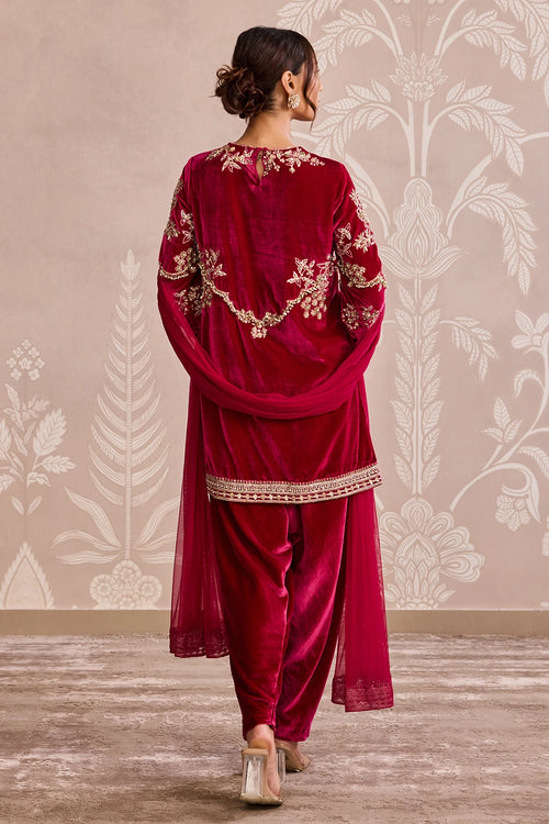 Rangin Kurta Set