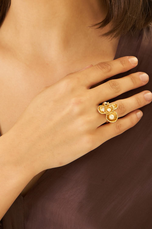 Keshi Pearl Barnacle Ring
