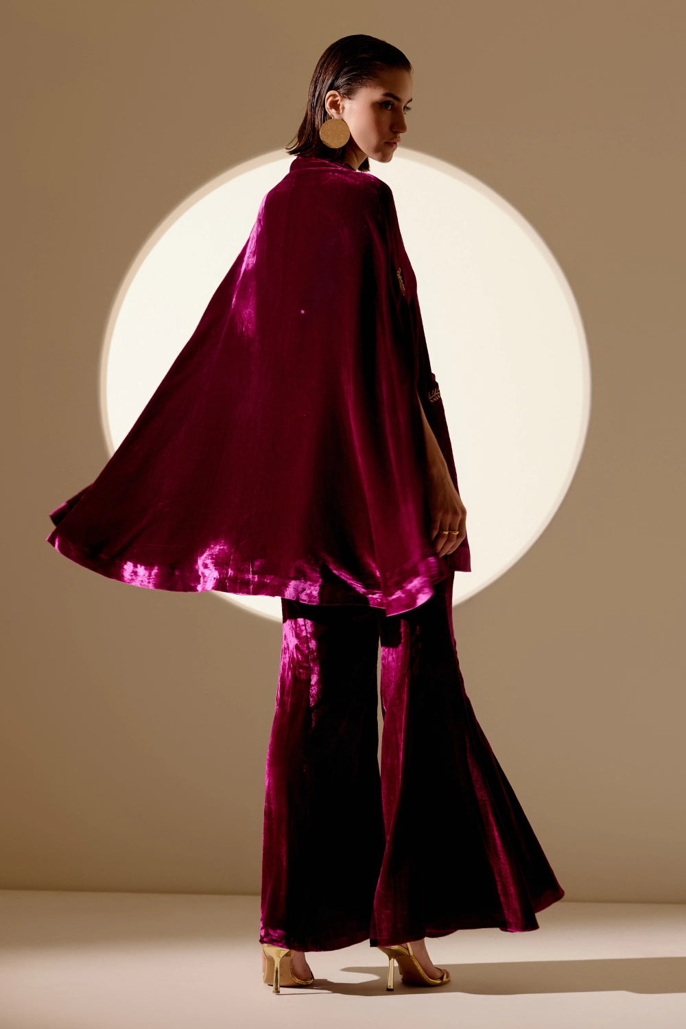 Fuscia Aura Cape And Trousers Set