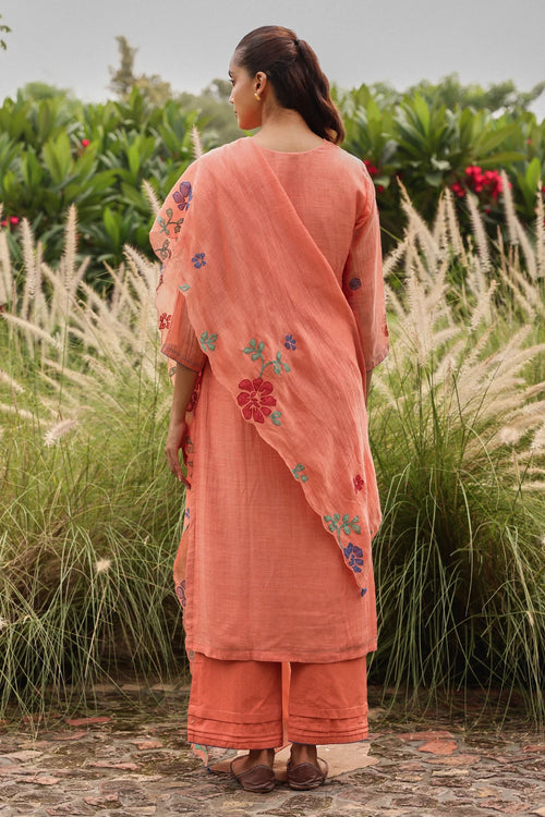 Magnolia Thread Embroidered Kurta Set