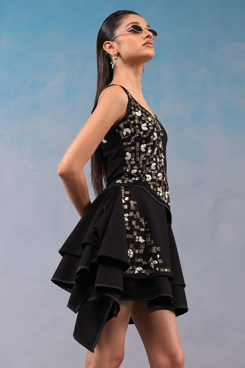 Black and Gold Kohl Top