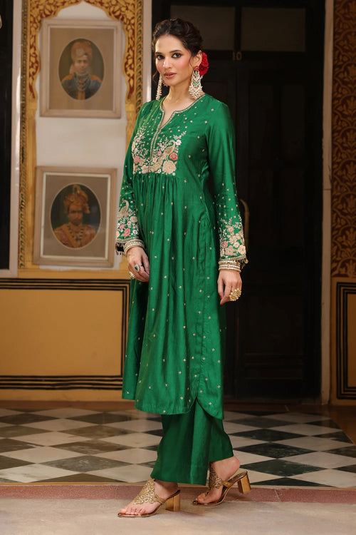 Ahista Green Mayur Applique Frockstyle Kurta Set