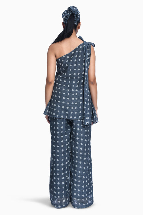 Kala Tama One Shoulder Set