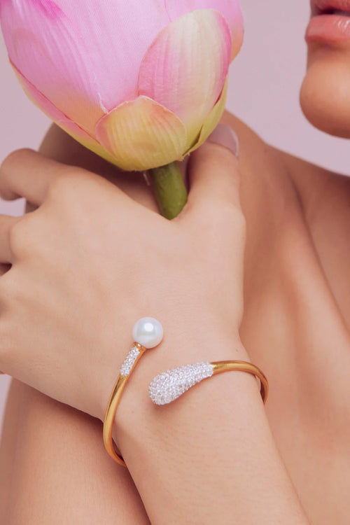 Golden Nova Cuff