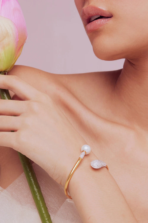 Golden Nova Cuff