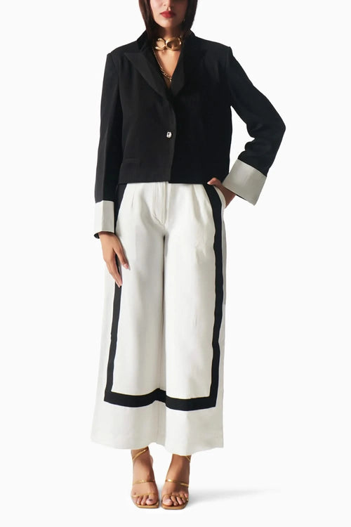 B & W Boss Vibe Coord Set