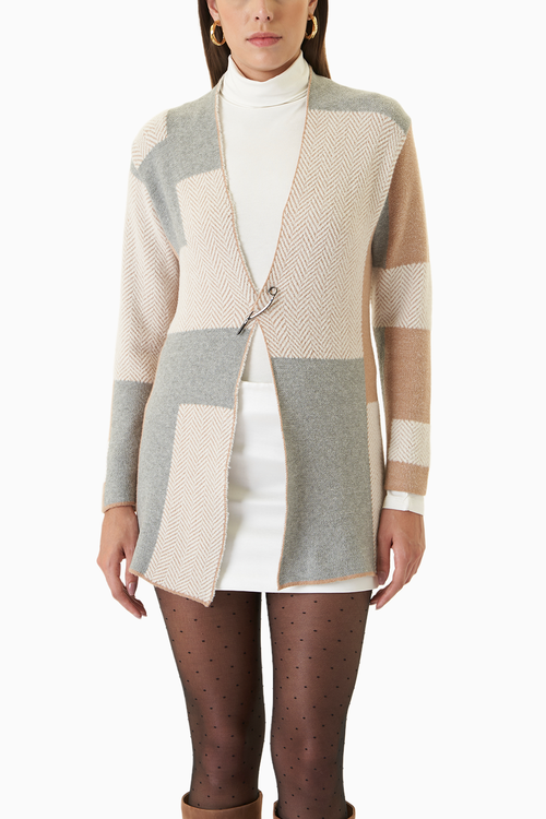 A Classic Knit Cape