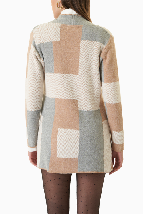 A Classic Knit Cape