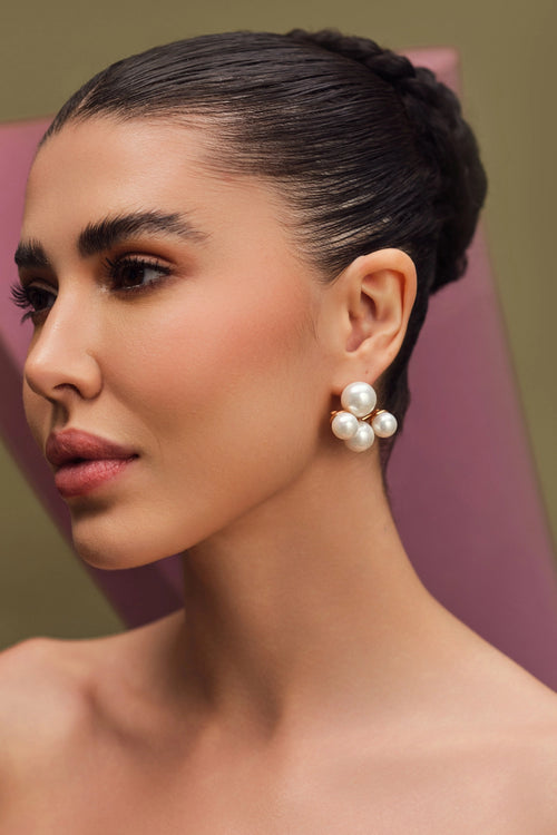 Claw Studs