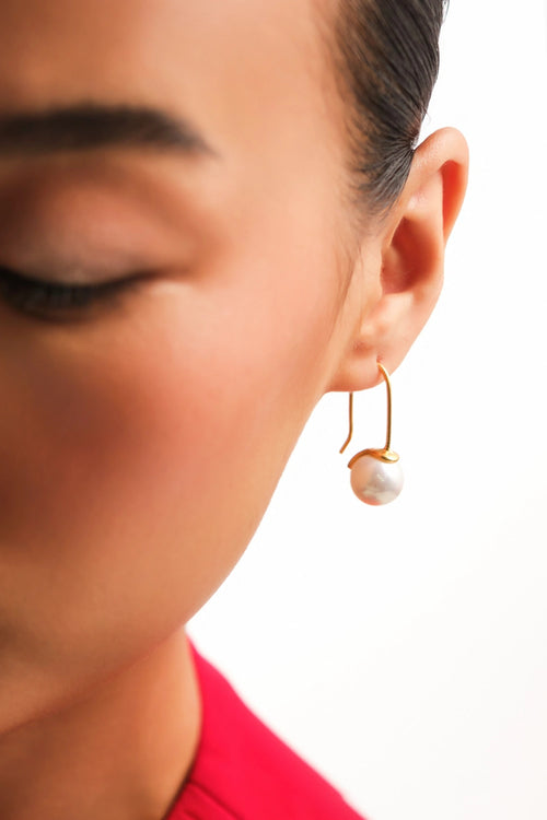Dainty Drops Earrings