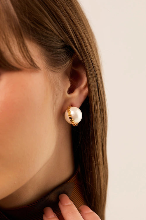 Maxi Empire Studs