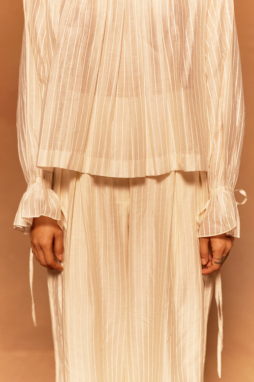 Oru Box Pleat Top