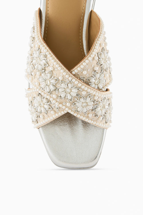 Luna Sandals