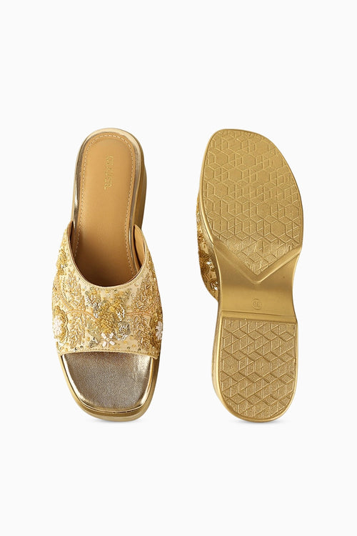 Miss Maple Sandals