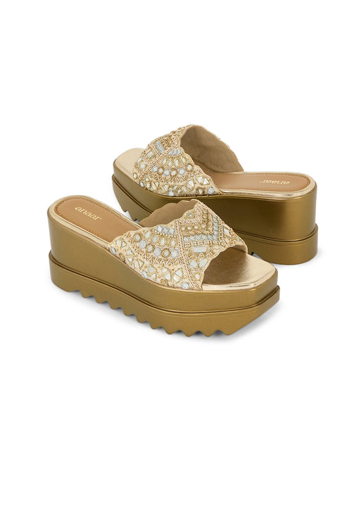 Naaz Wedge Sandals