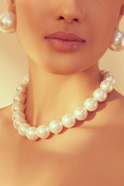 Emily White Pearl Necklace