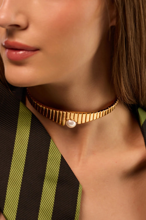 Crown Choker