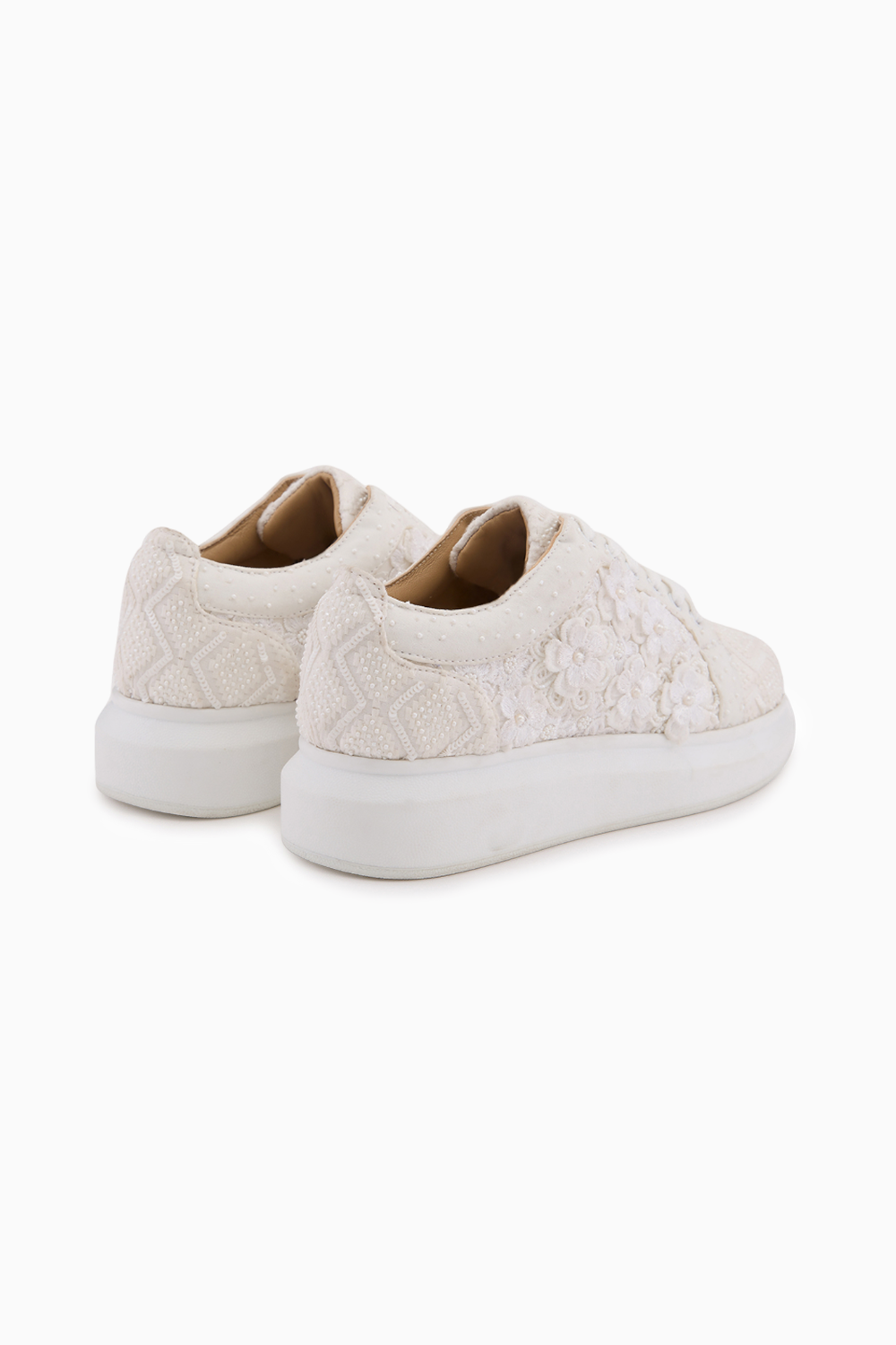 Daphne Flat Sneakers