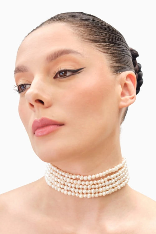 Prim Natural Choker