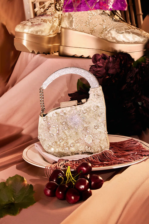 Pom Pom Annette Clutch