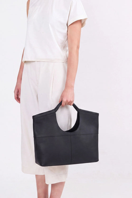 Arendt Pebble Black Tote Bag