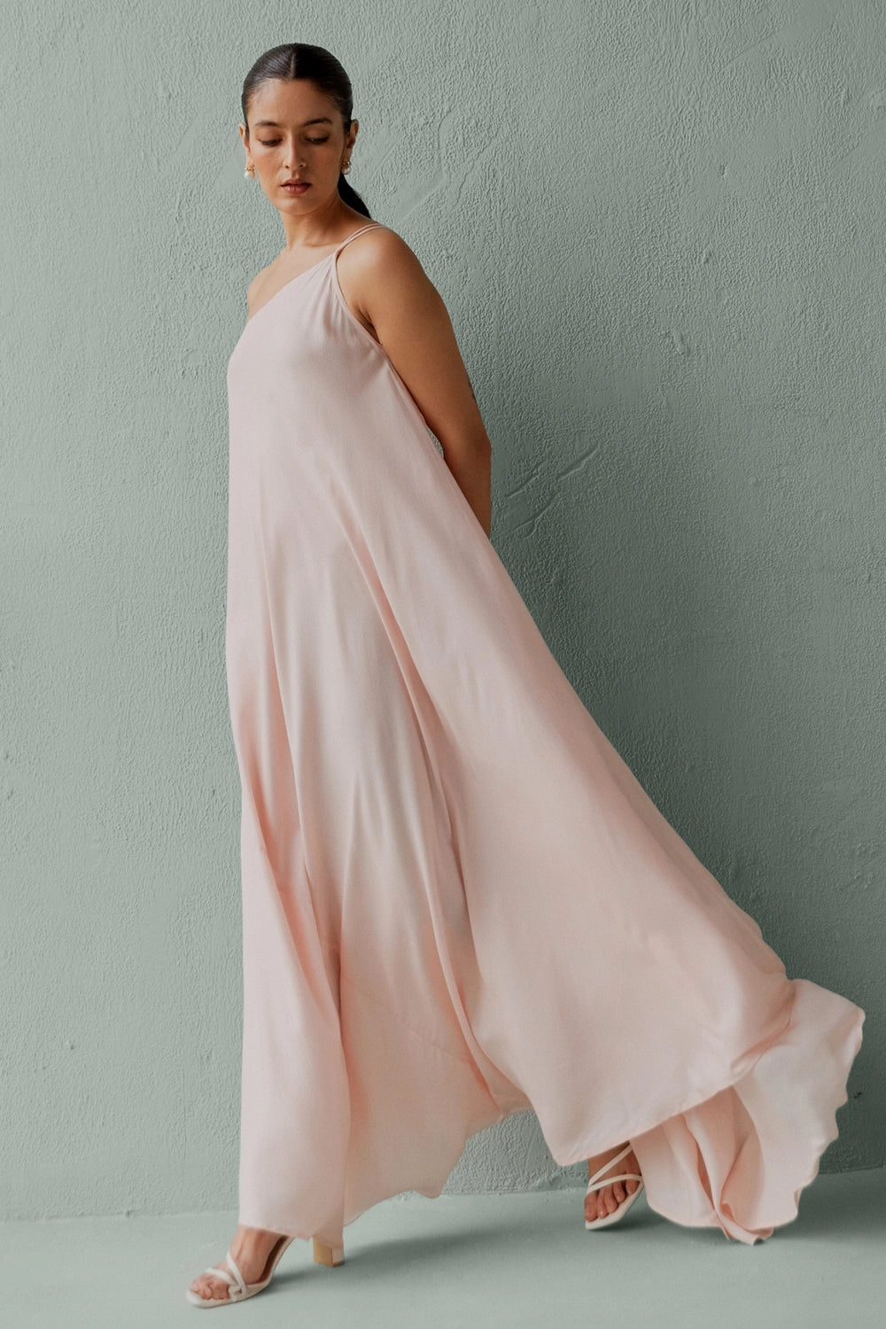 Jolie Blush Maxi Dress