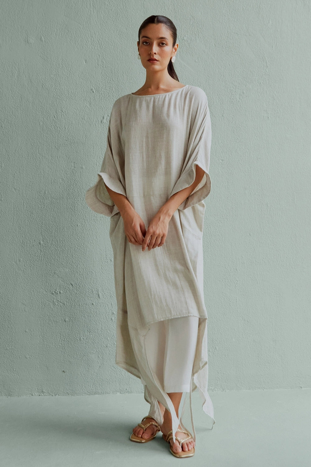 Ubava Natural Top With White Pants