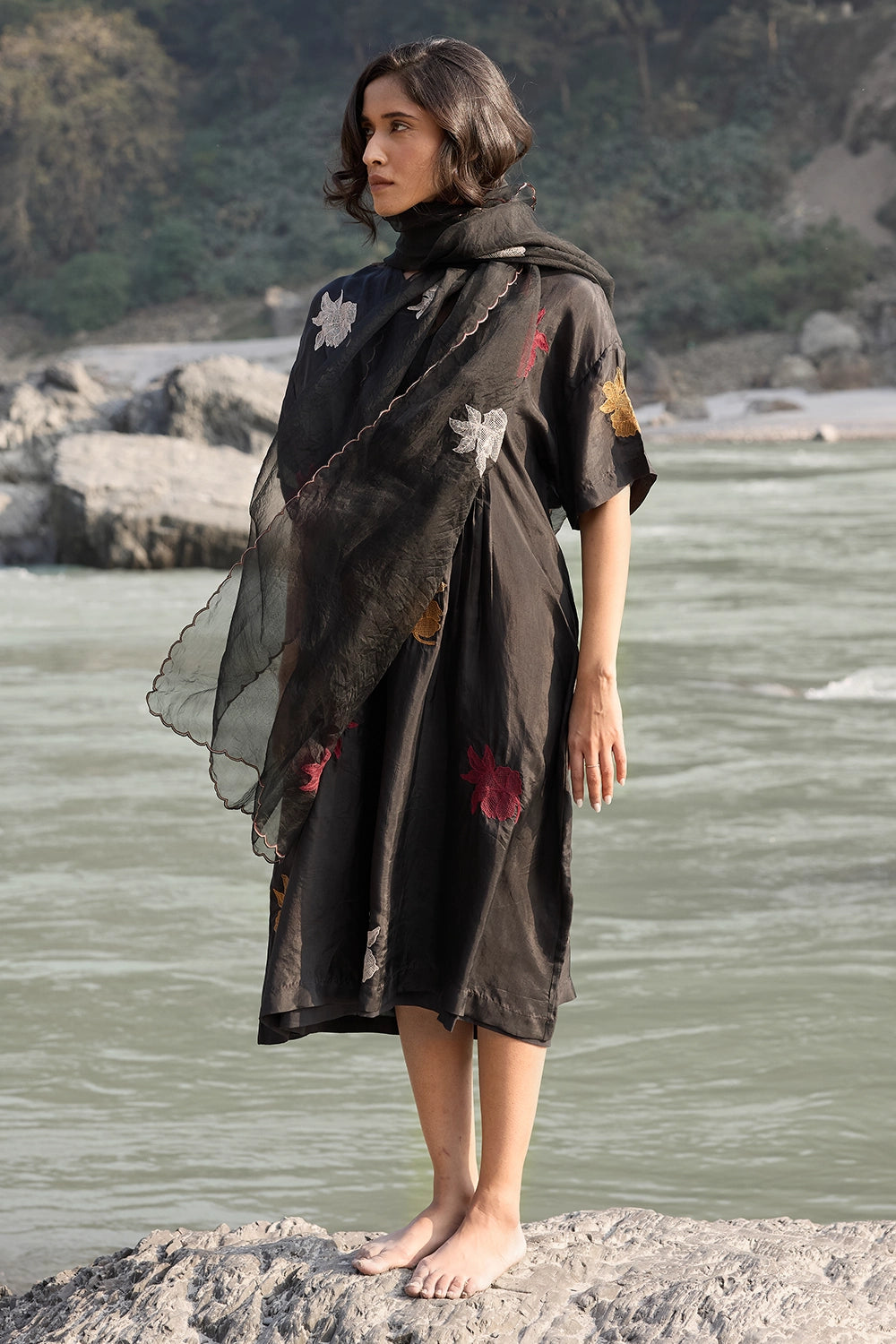 Black Embroidered Floral Motifs Stole