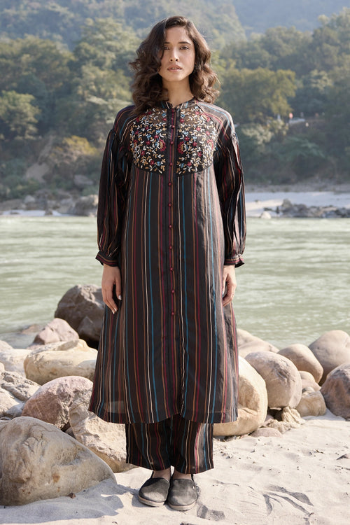 Lauren Black Button Down Tunic with Carly Striper Trouser