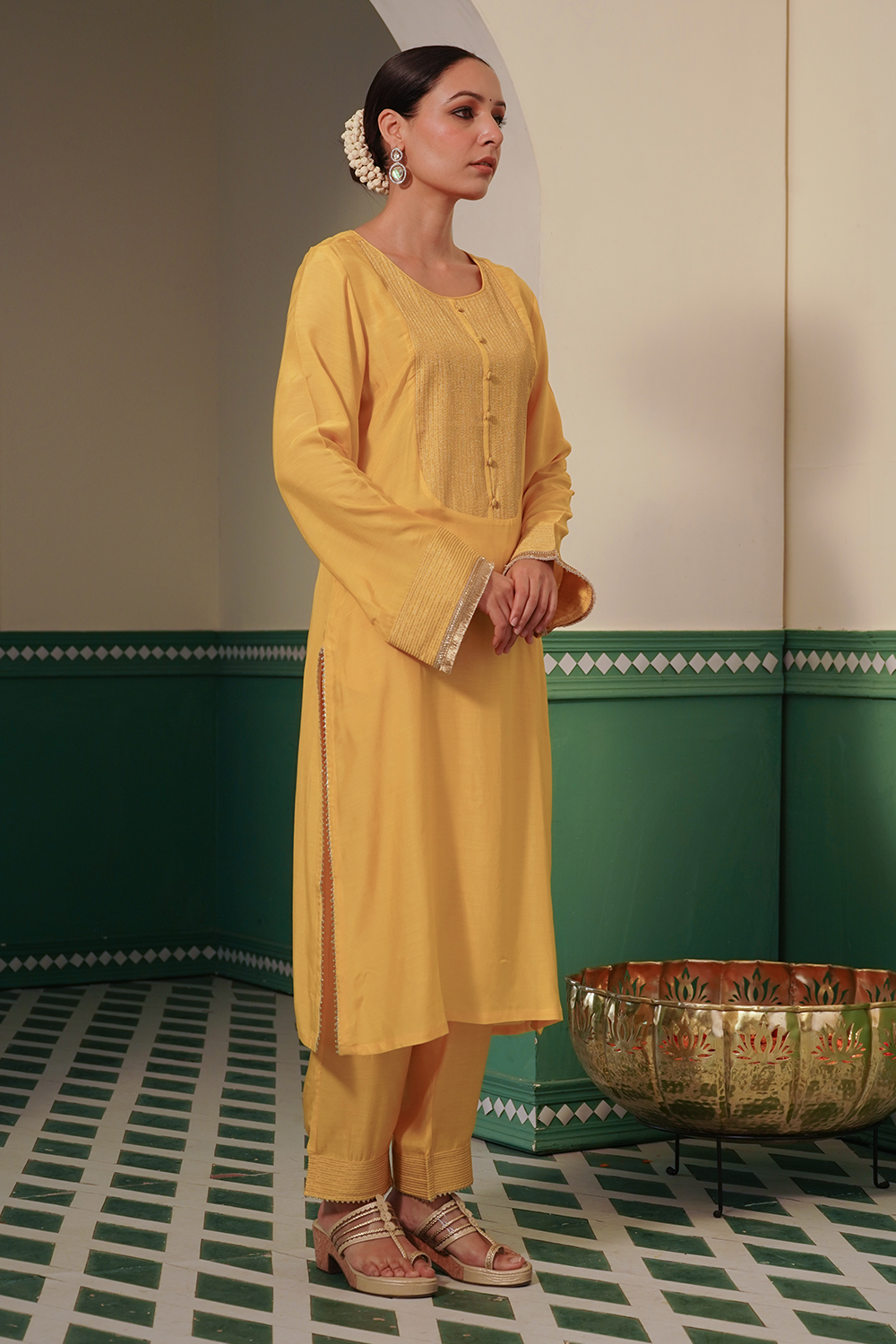 Tulip Zari Modal Kurta and Pants with Dupatta