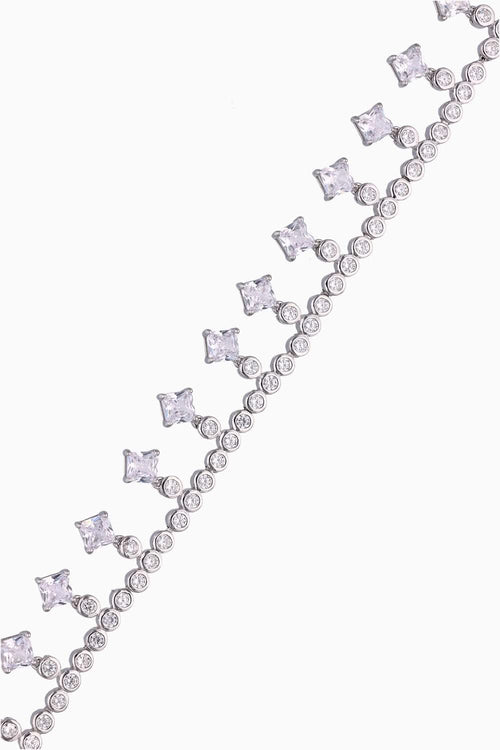 The Shimmering Saga Bracelet