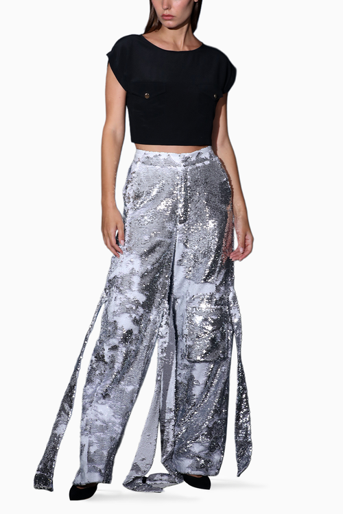 Black Crop Top With Cargo Pants