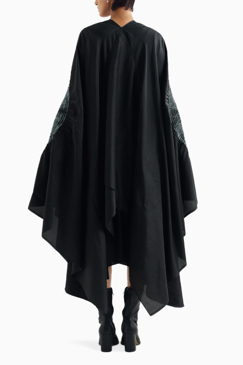 Black Segment Cape