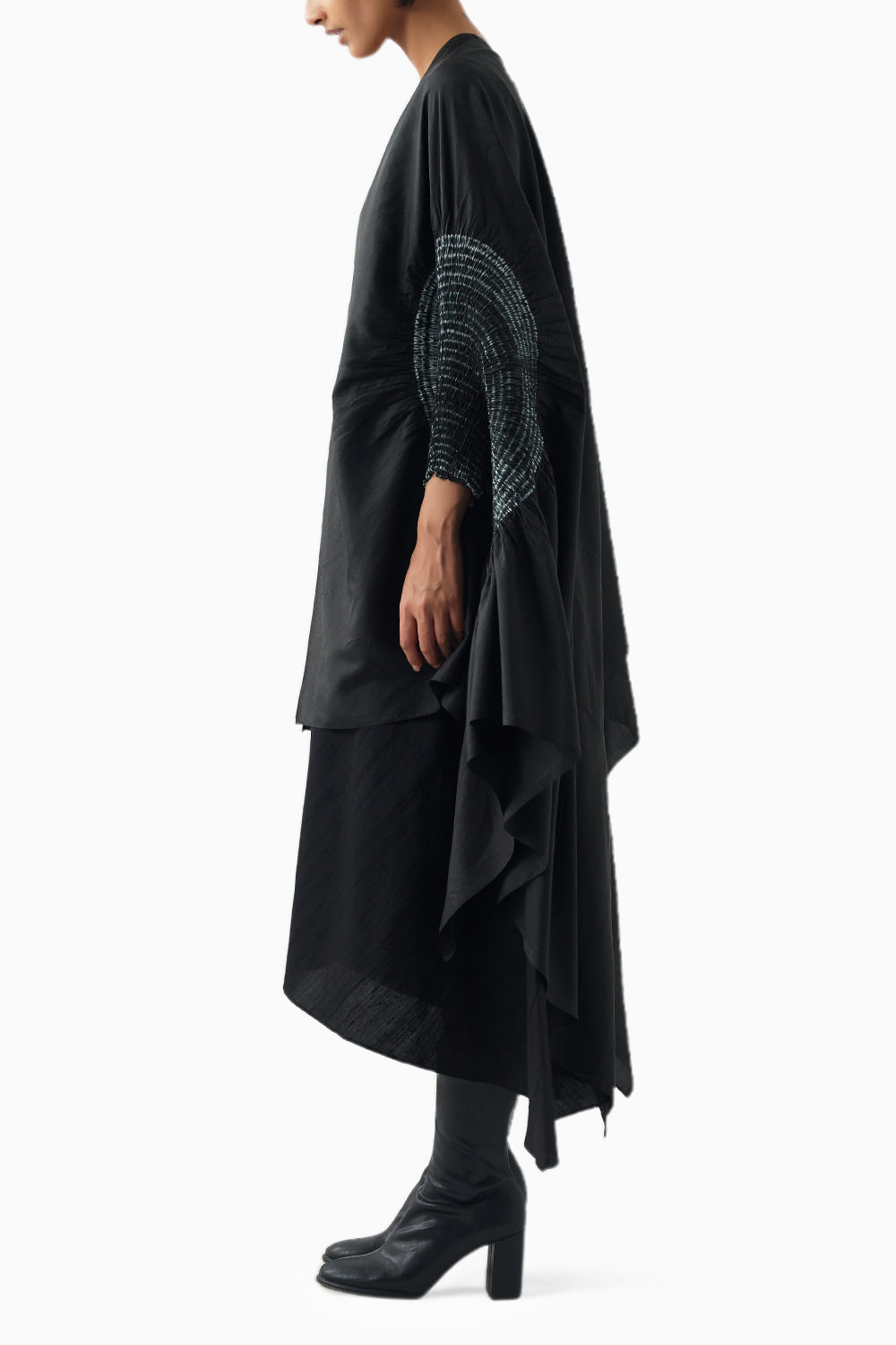 Black Segment Cape