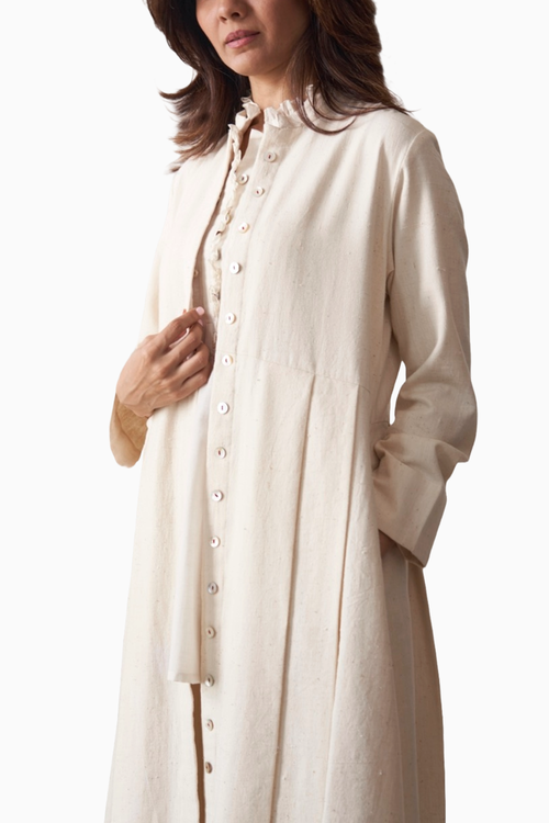 Kora Box Pleated Overlayer