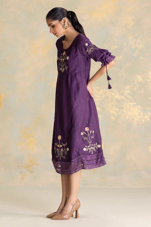 Candlelit Blooms Aubergine Bed Of Roses Dress