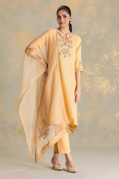 Candlelit Blooms Cashew Fly Free Tunic, Pant And Dupatta Set