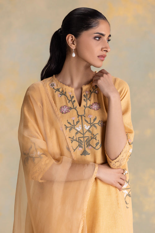 Candlelit Blooms Cashew Fly Free Tunic, Pant And Dupatta Set