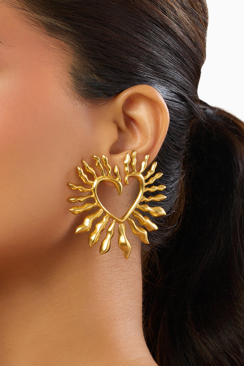 Amour Heart Gold Earrings