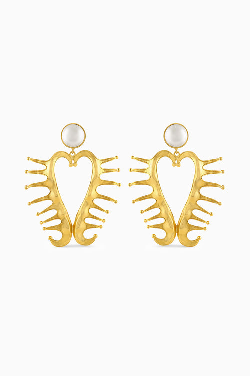 Amour Heart Pearl Earrings