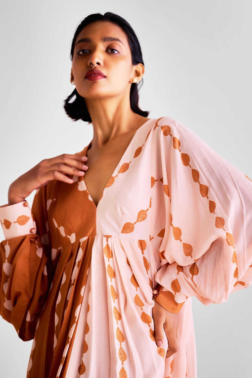 Dual Color Pleated Kaftan Dress