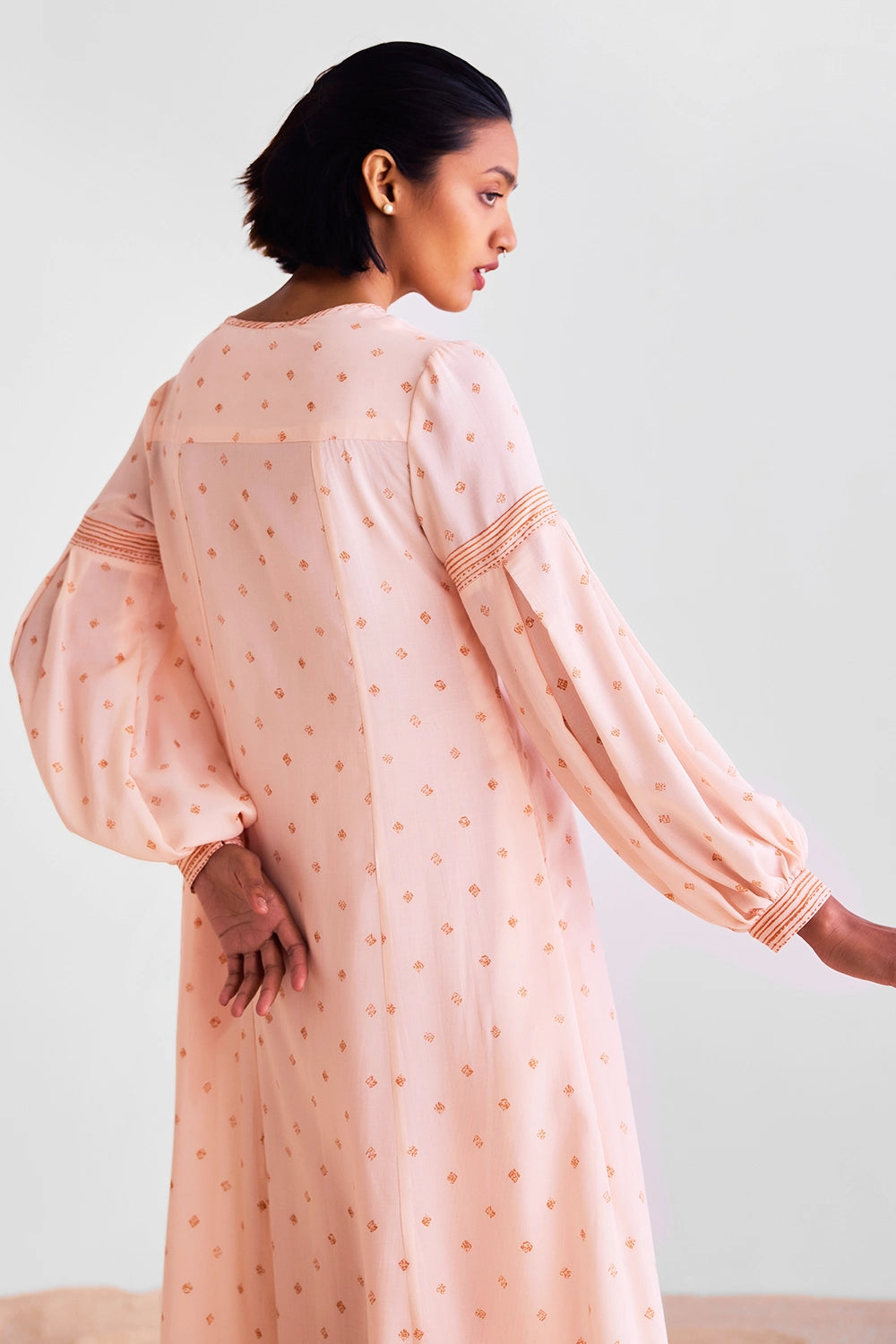 Peach Pink Kurta Set With Scarf