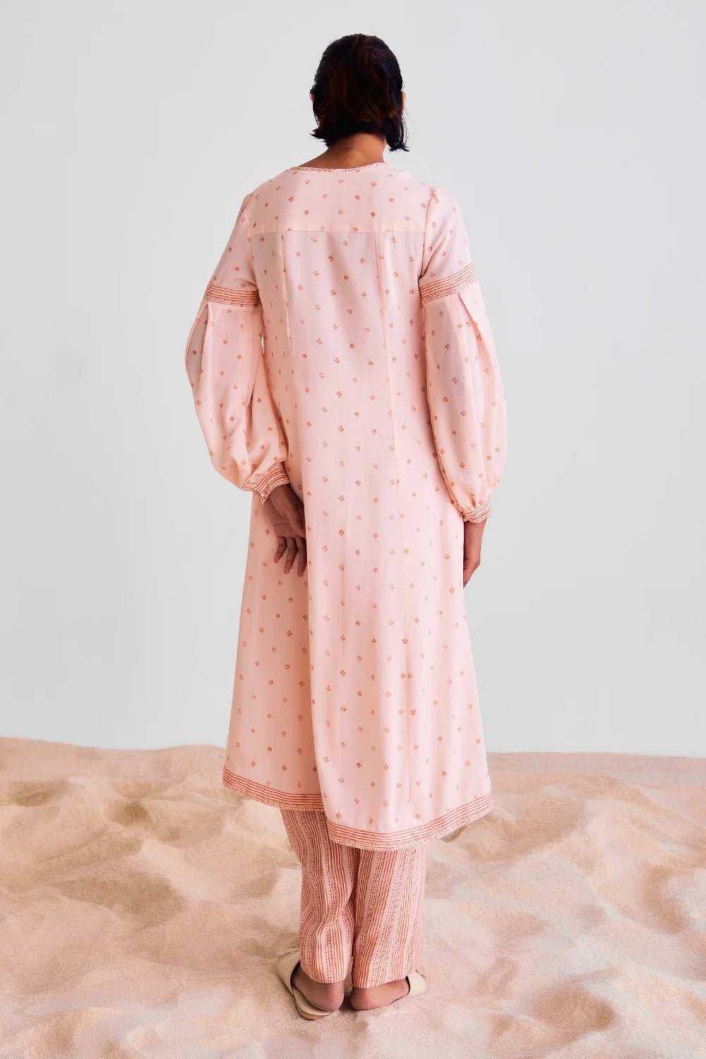 Peach Pink Kurta Set With Scarf