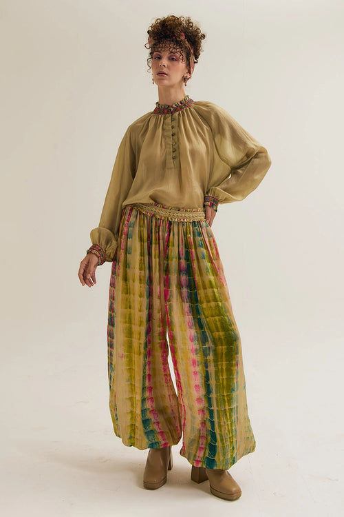 Bauhini Pant