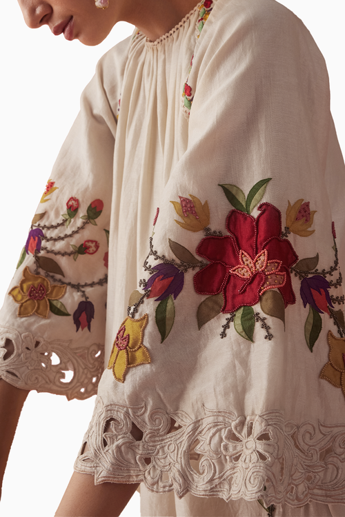 Ivory Hibiscus Applique Kurta with Pants